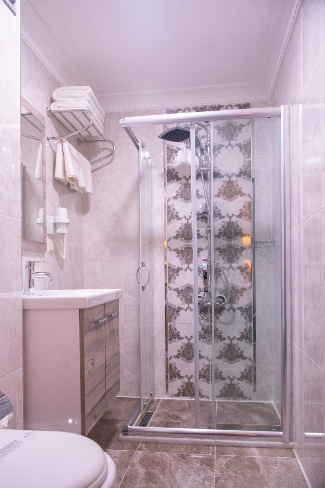 Karamans Sirkeci Suites Hotel Istanbul Eksteriør bilde